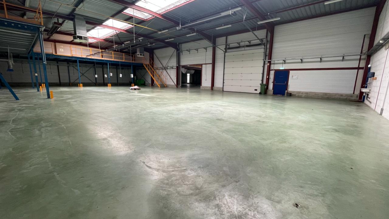 Local d'activité Saint-Germain-de-la-Grange 1950m² Vente local d'activité Saint-Germain-de-la-Grange Yvelines OVACT2533045 11